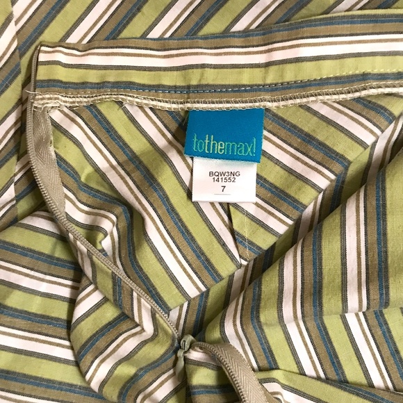 Pencil Skirt.BCBG/To The Max!. size 7.Striped Green/blue/white.EUC - Picture 7 of 12